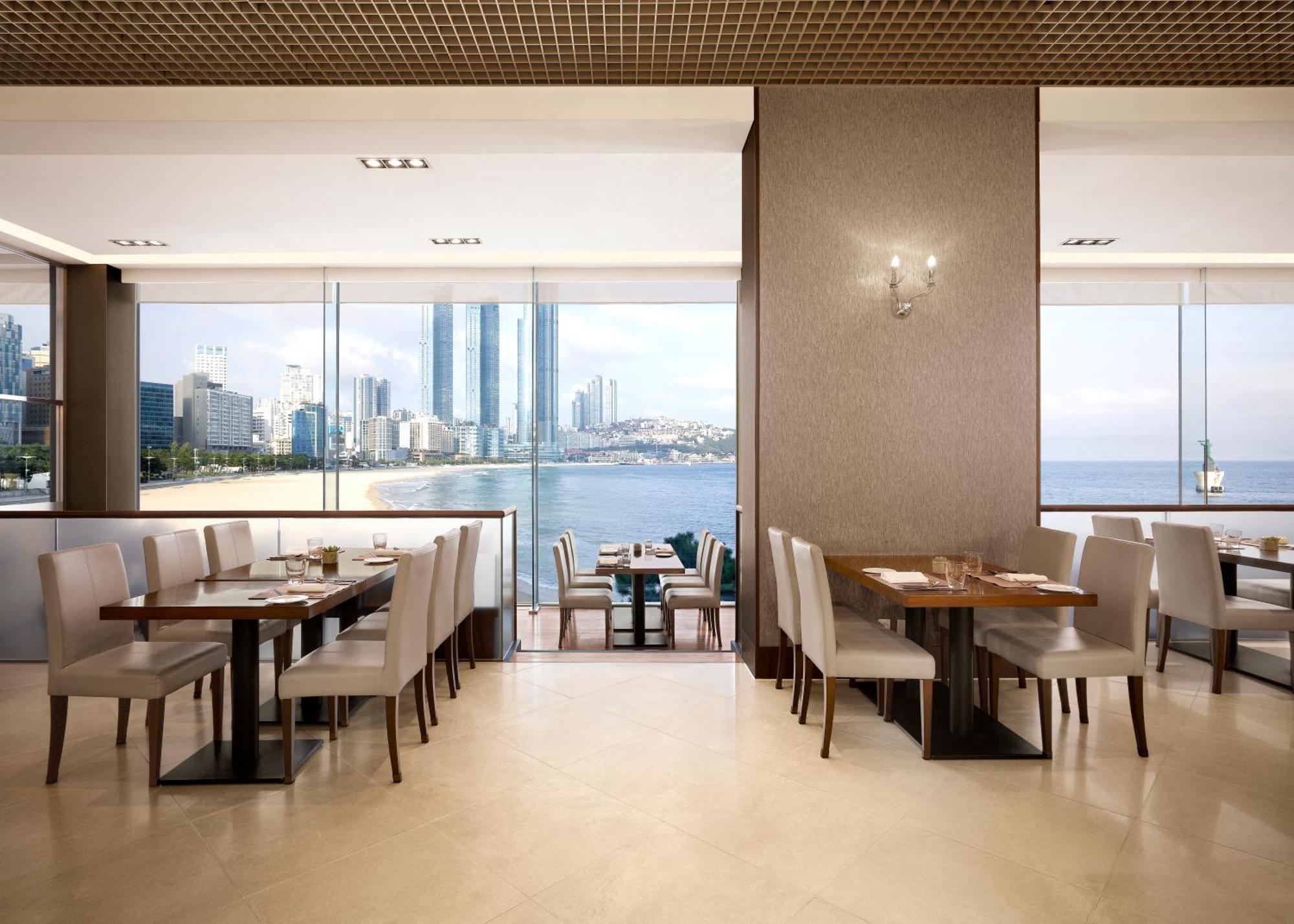 The Westin Josun Пусан Екстериор снимка